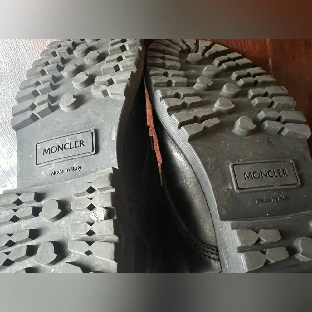 Moncler fur boots - Picture 5 of 6